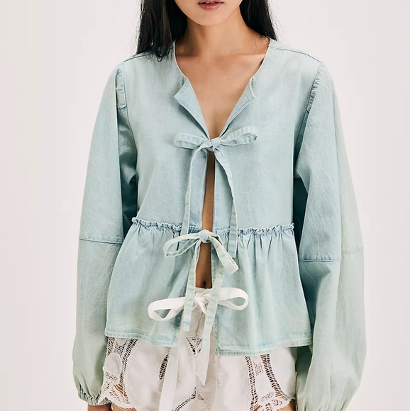 NWTvFree People Brunch Babe Denim Blouse - Picture 8 of 8